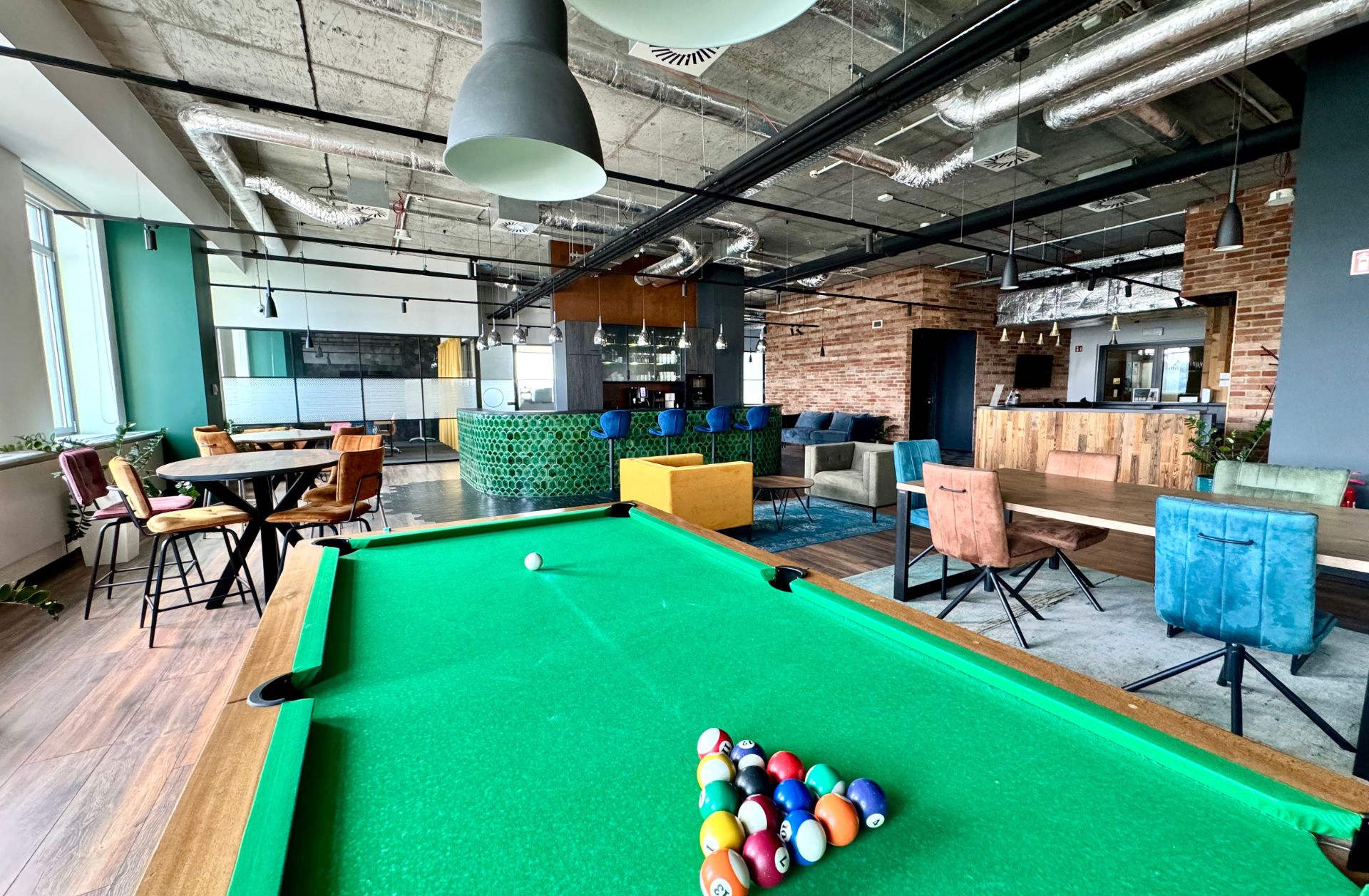 Netfly - nowoczesne rozwiązania cyfrowe dla biznesu